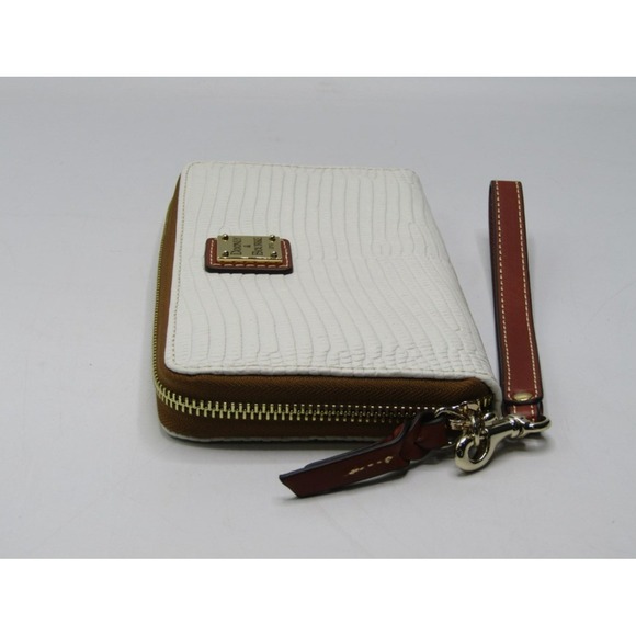 DOONEY & BOURKE White Lizard Embossed Leather Zip Wristlet Wallet - NEW - Picture 7 of 11